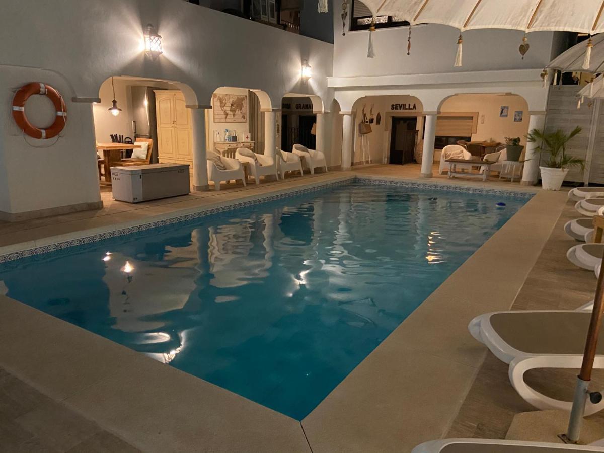 Casa Holandaluzas Marbella Near Beach, With Salt Water Pool And Private Parking المظهر الخارجي الصورة