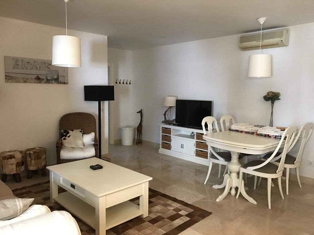 Casa Holandaluzas Marbella Near Beach, With Salt Water Pool And Private Parking المظهر الخارجي الصورة